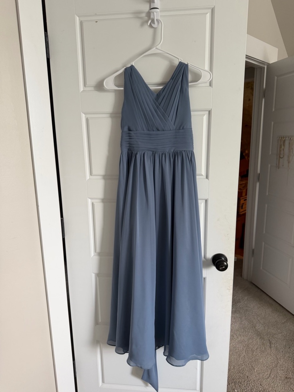 Elegant Girls' V-Neck Chiffon Dress in Dusty Blue